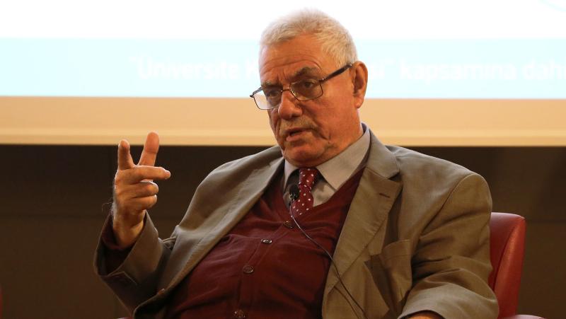 PROF. DR. YÜMNİ SEZEN İLE SÖYLEŞİ