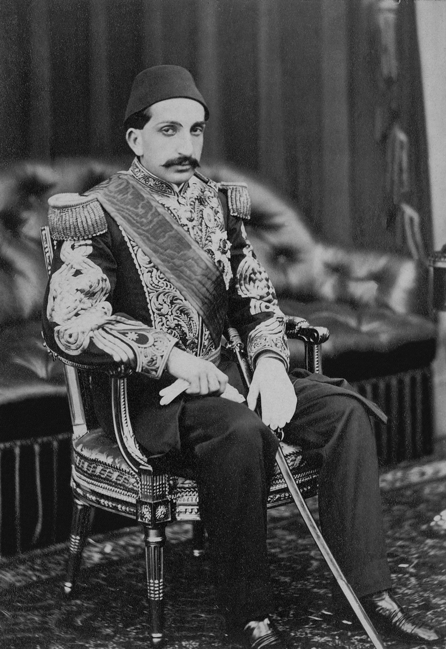 PAŞAM! PAŞAM! BEN TÜRK’ÜM, TÜRK OLARAK KALACAĞIM