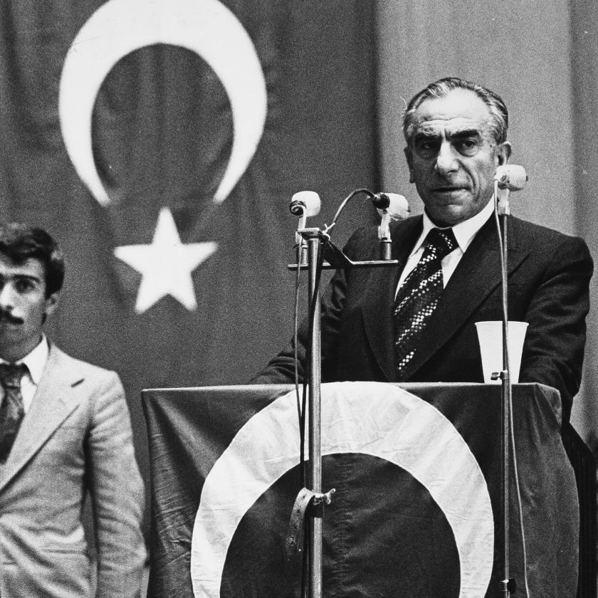 BİZ HAKK’A TAPACAĞIZ görseli