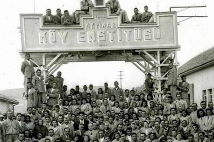 EĞİTİM-ÖĞRETİM VE KALKINMA görseli